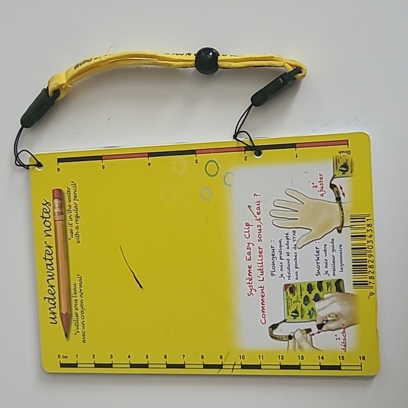 Submersible pocket fish guide-Fish of Tahiti - Picture 7 of 9